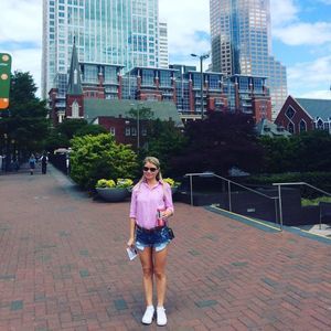 Meet your Posher, Lena